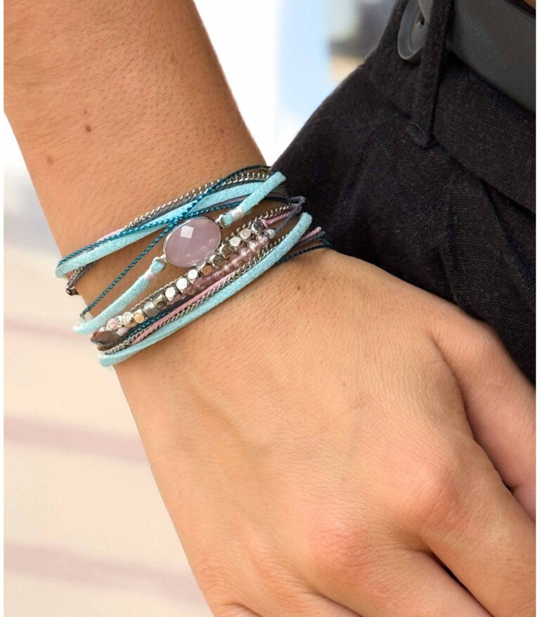 bracelet-multi-rangs-bleu-et-rose-a-enrouler (1)