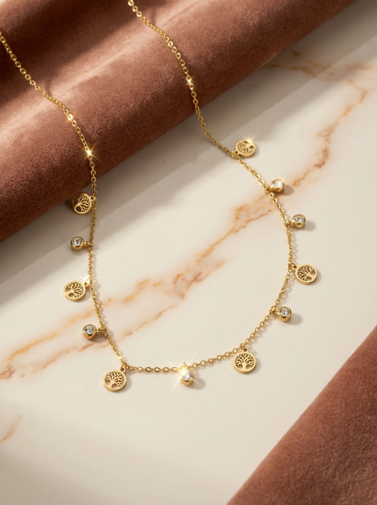 collier-arbre-de-vie-breloques-strass-packshot-4-20260211-1104-1080x1440