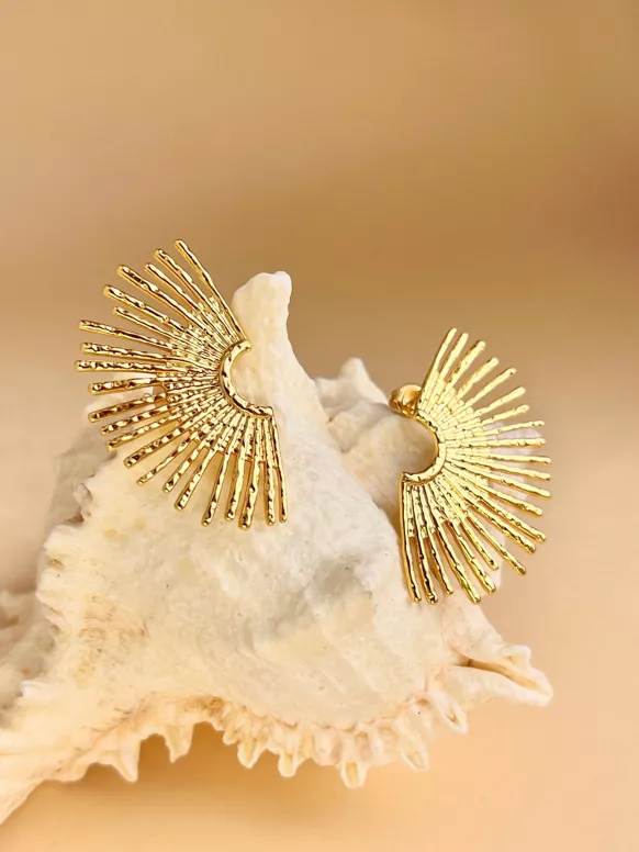 6151442-47f1d704fb6078